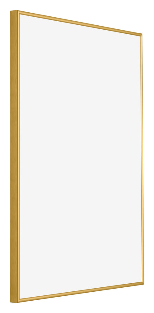 New York Aluminium Photo Frame 35x50cm Gold Shiny Front Oblique | Yourdecoration.com