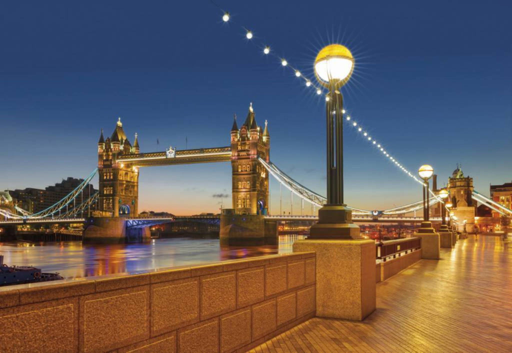 Komar Tower Bridge Wall Mural 368x254cm | Yourdecoration.com