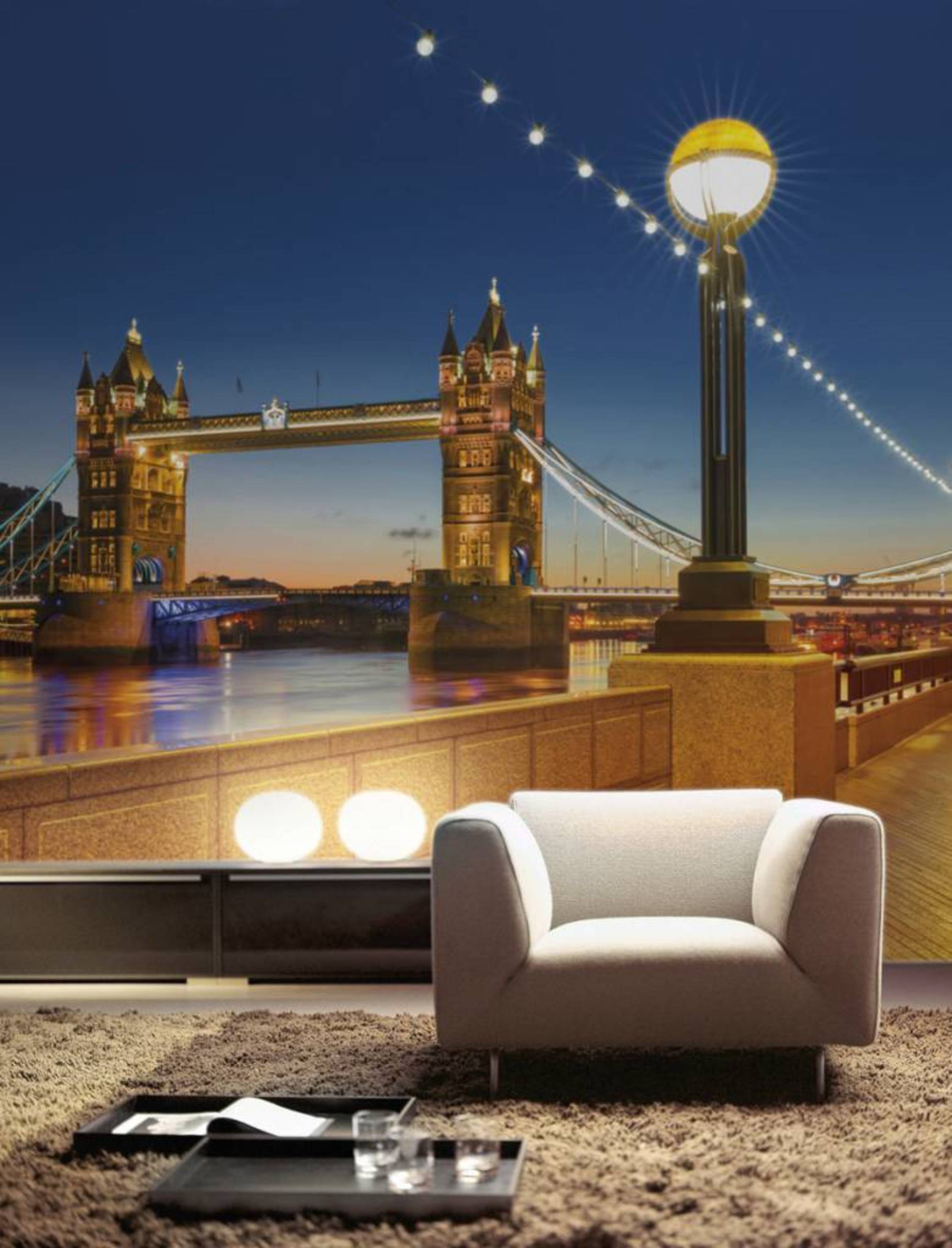 Komar Tower Bridge Wall Mural 368x254cm | Yourdecoration.com