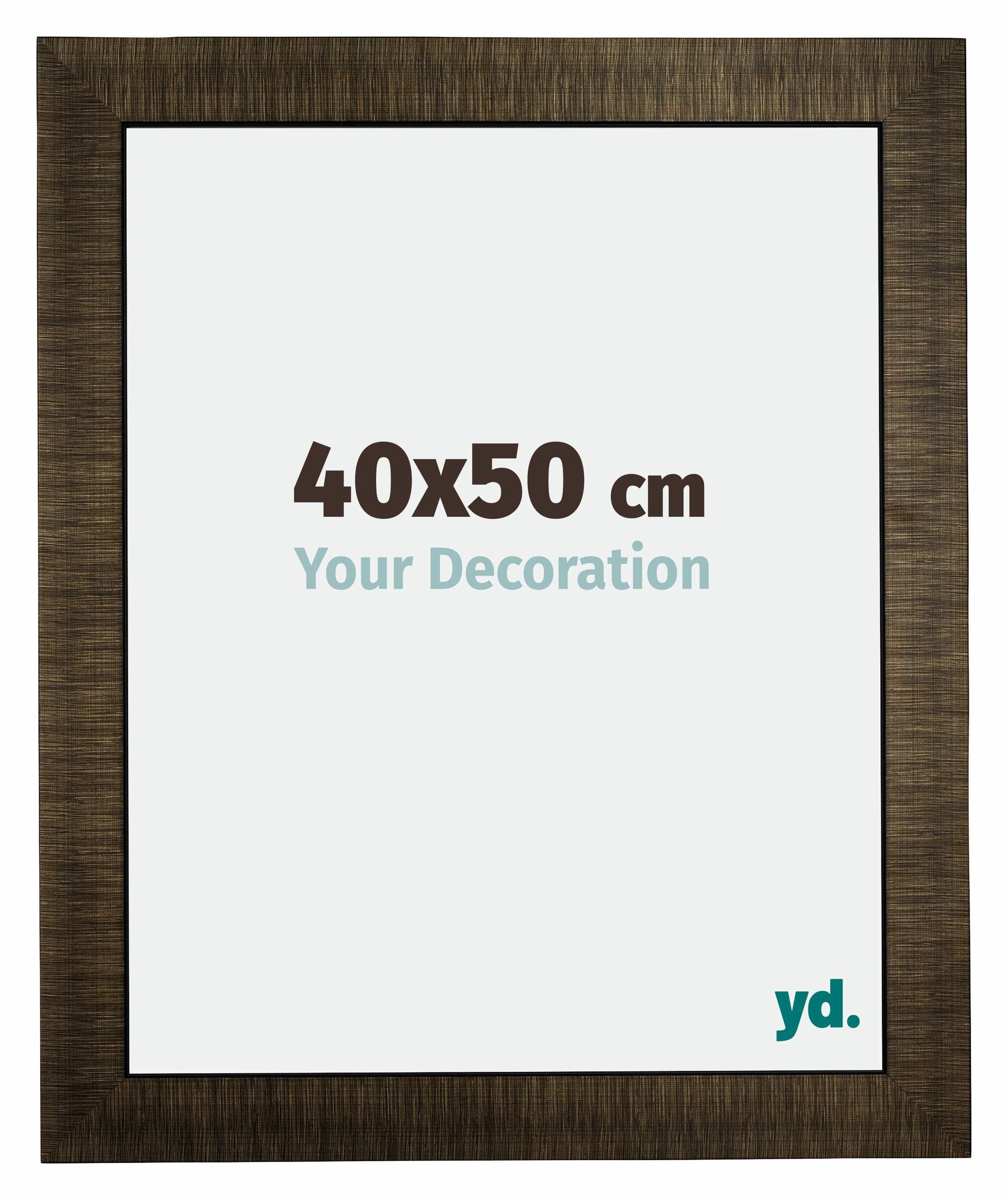 Leeds Wooden Photo Frame 40x50cm Champagne Brushed Front Size | Yourdecoration.com