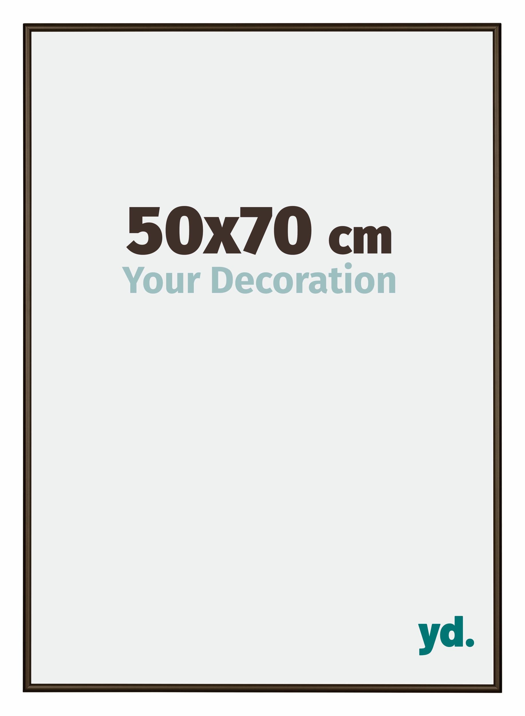 New York Aluminium Photo Frame 50x70cm Walnut Structure Front Size | Yourdecoration.com