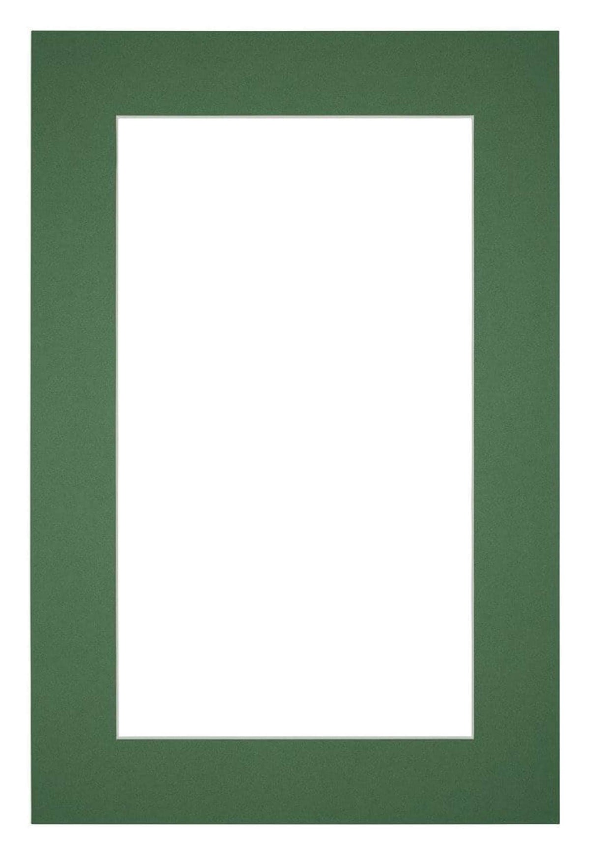Passe Partout 20x30cm Carton Green Forest Edge 5cm Straight Front | Yourdecoration.com