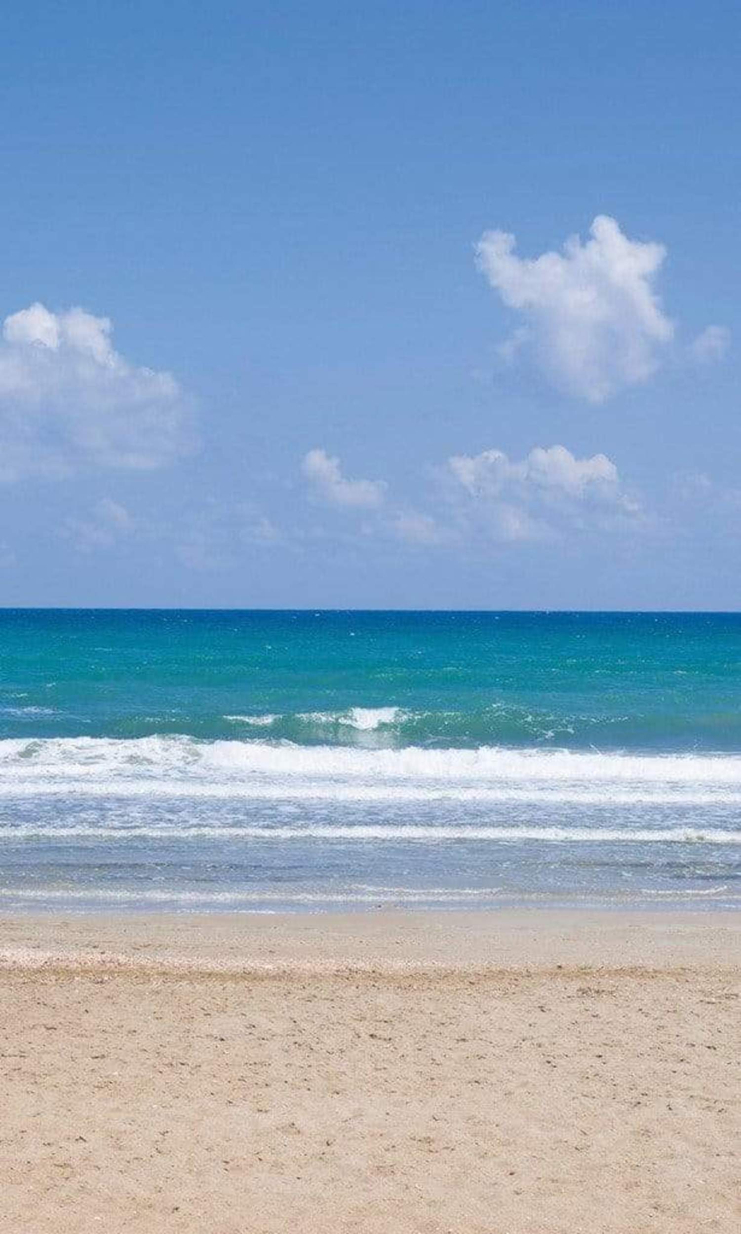 Dimex Empty Beach Wall Mural 150x250cm 2 Panels | Yourdecoration.com