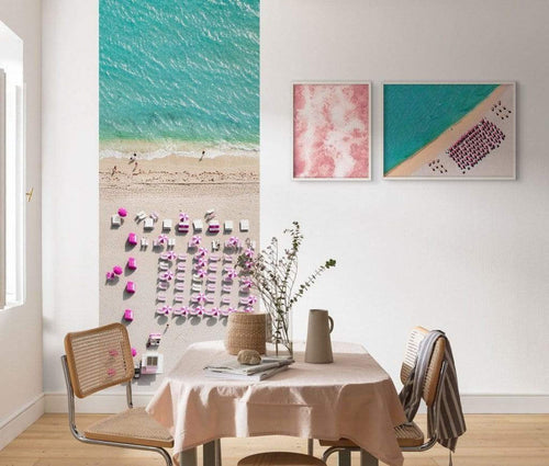 Komar Pink Umbrella Non Woven Wall Mural 100x250cm 1 baan Ambiance | Yourdecoration.com